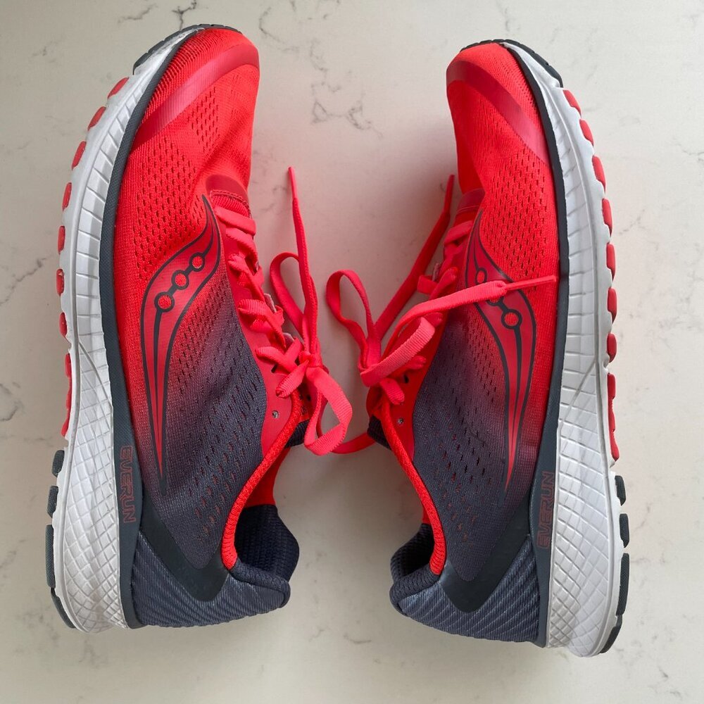 Saucony Everun Breakthru XT-900 Lo Cut Lace Up Running Shoes Red Grey Sz 9.5 - Picture 3 of 10